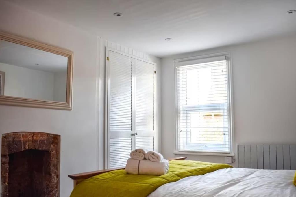 Beautiful Renovated Cottage In Mersham Ashford Kent Eksteriør bilde